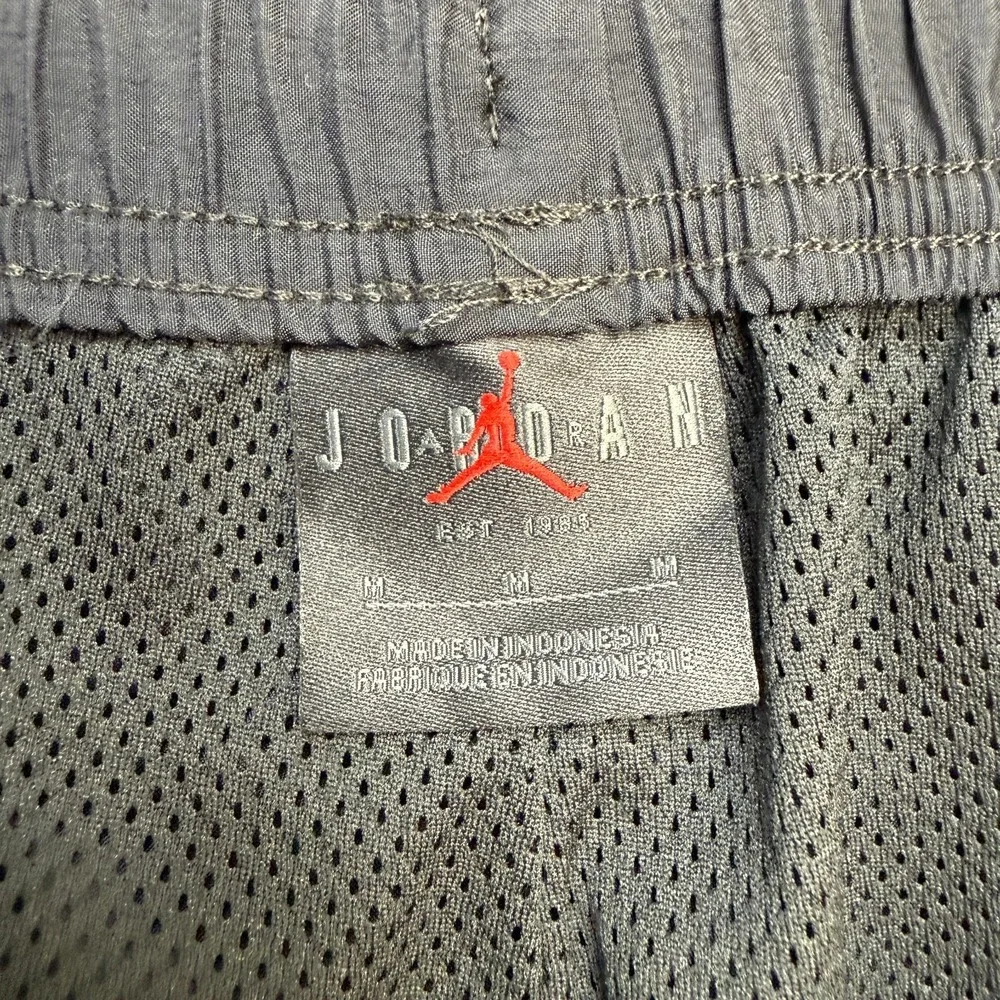 Jordan Sport Jam Warm Up Pants Mens Medium Black Red Windbreaker Mesh Jumpman